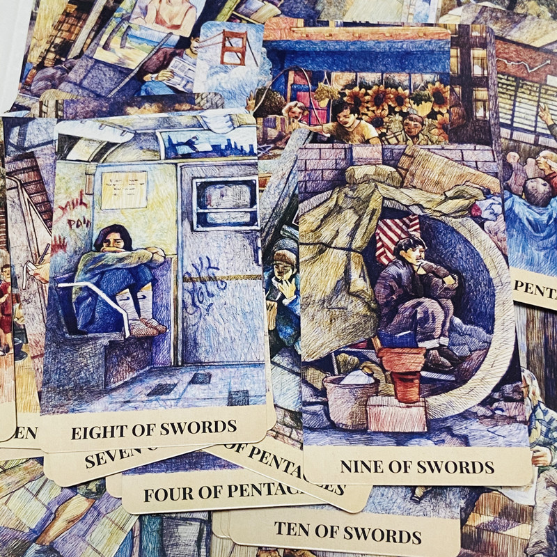 Cartas de Tarot City Labyrinth - Tarot Cards Deck With Guidebook avaliação e preço